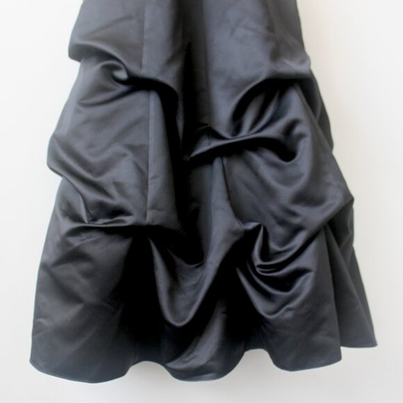 David's Bridal Black Bow Gathered Sleeveless Ballgown Party Formal Maxi Dress 12 - Picture 3 of 7